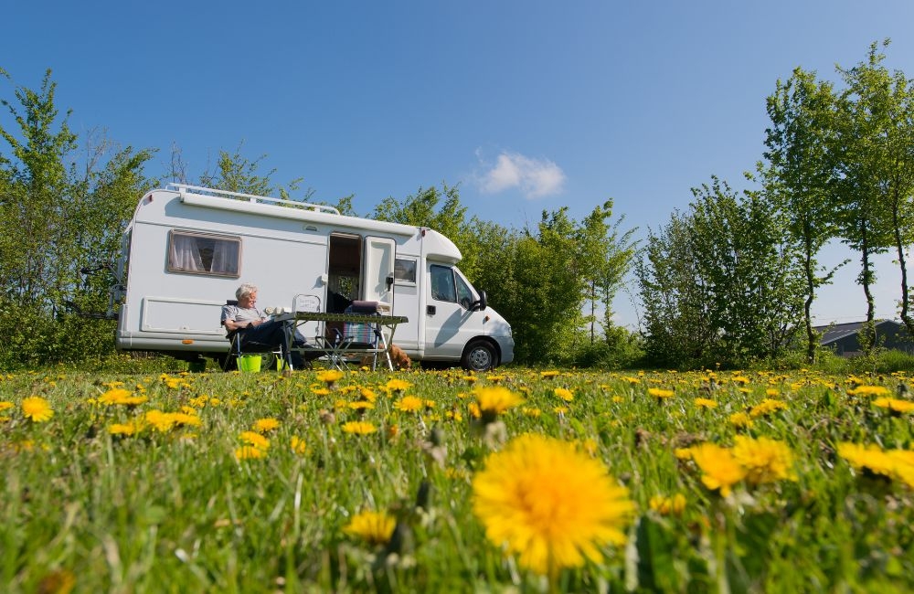 Pitfalls to Avoid When Selecting Comprehensive Insurance for 4WD Camper Adventures