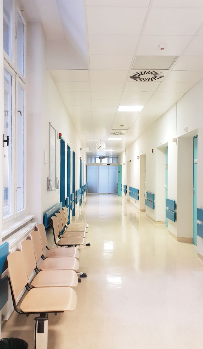 How often should carpets undergo deep cleaning in commercial spaces?