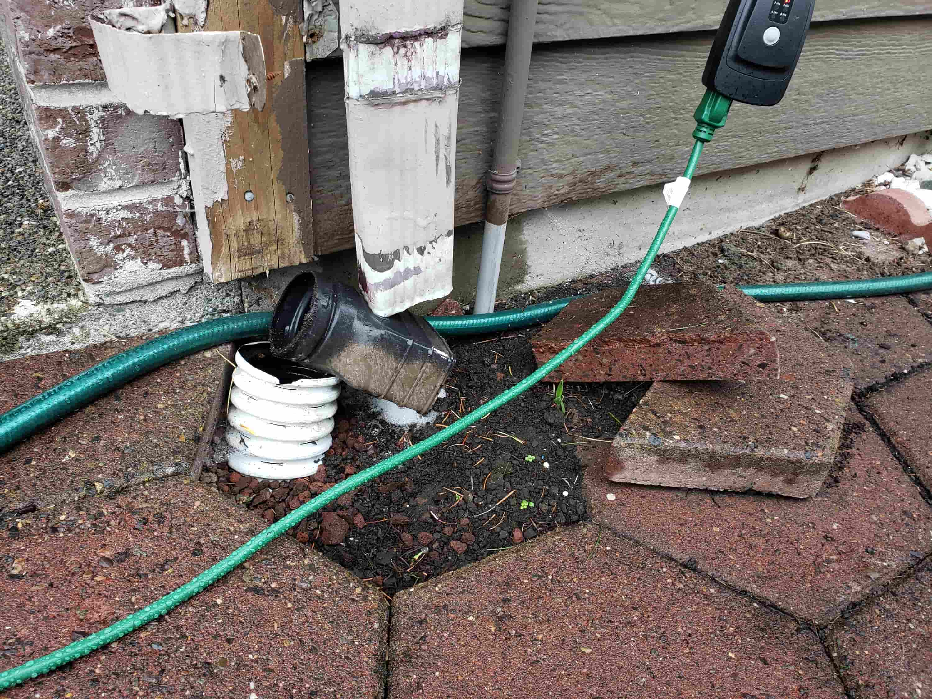 gutter cleaning shovel