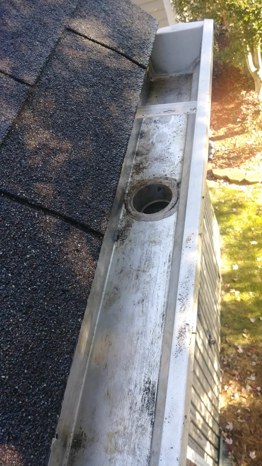 house gutter cleaning cost