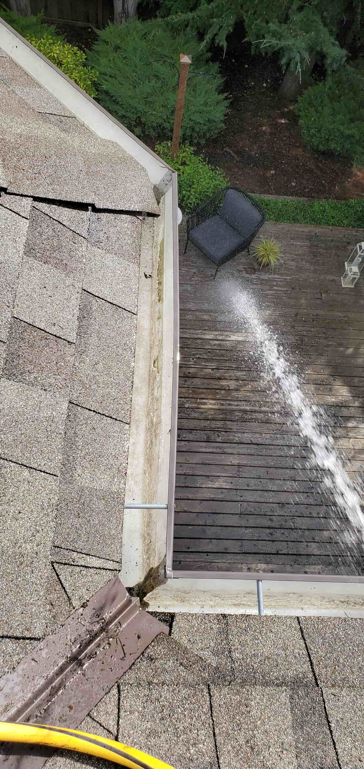 best ladders for gutter cleaning