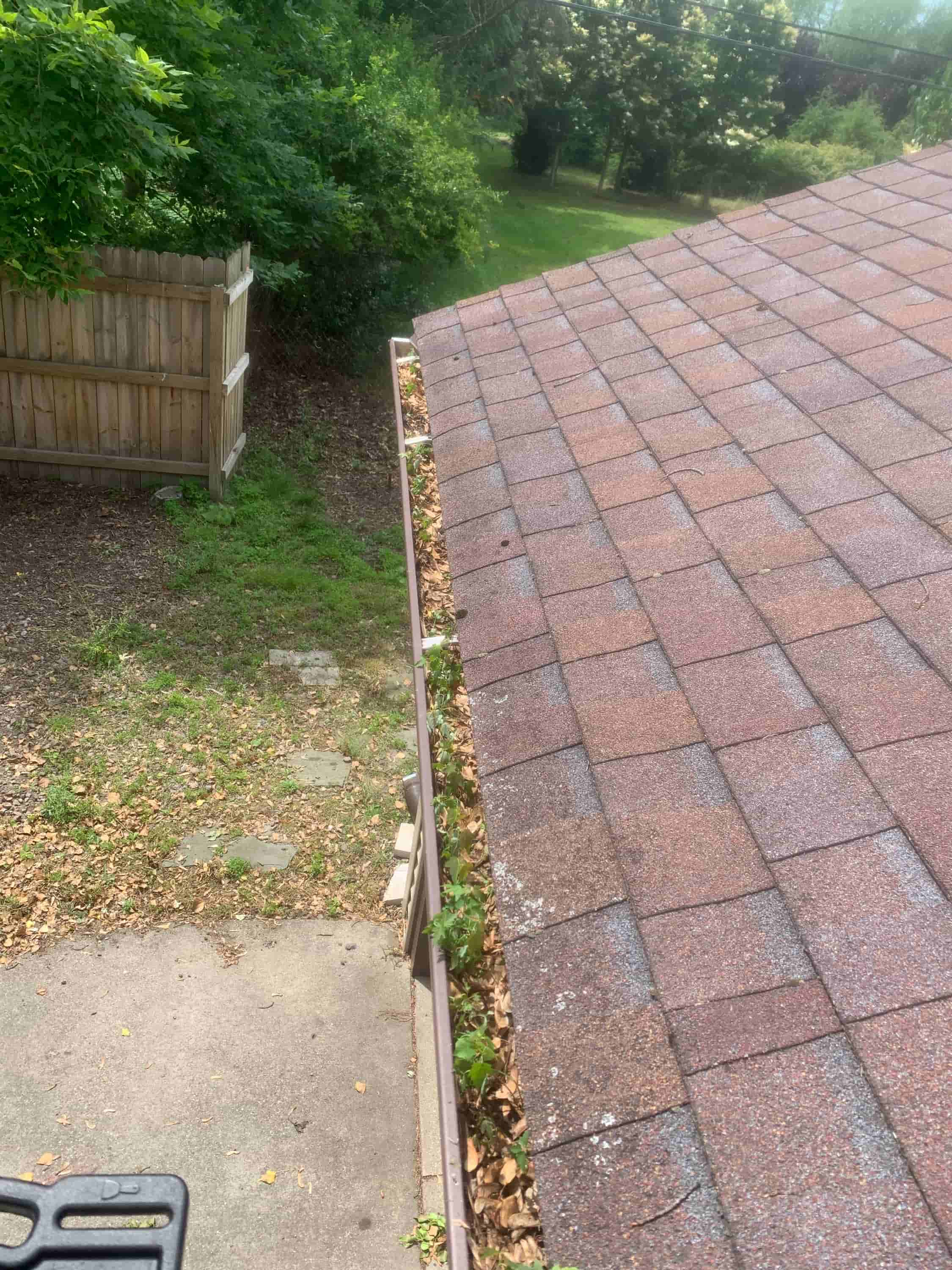 gutter cleaning blower