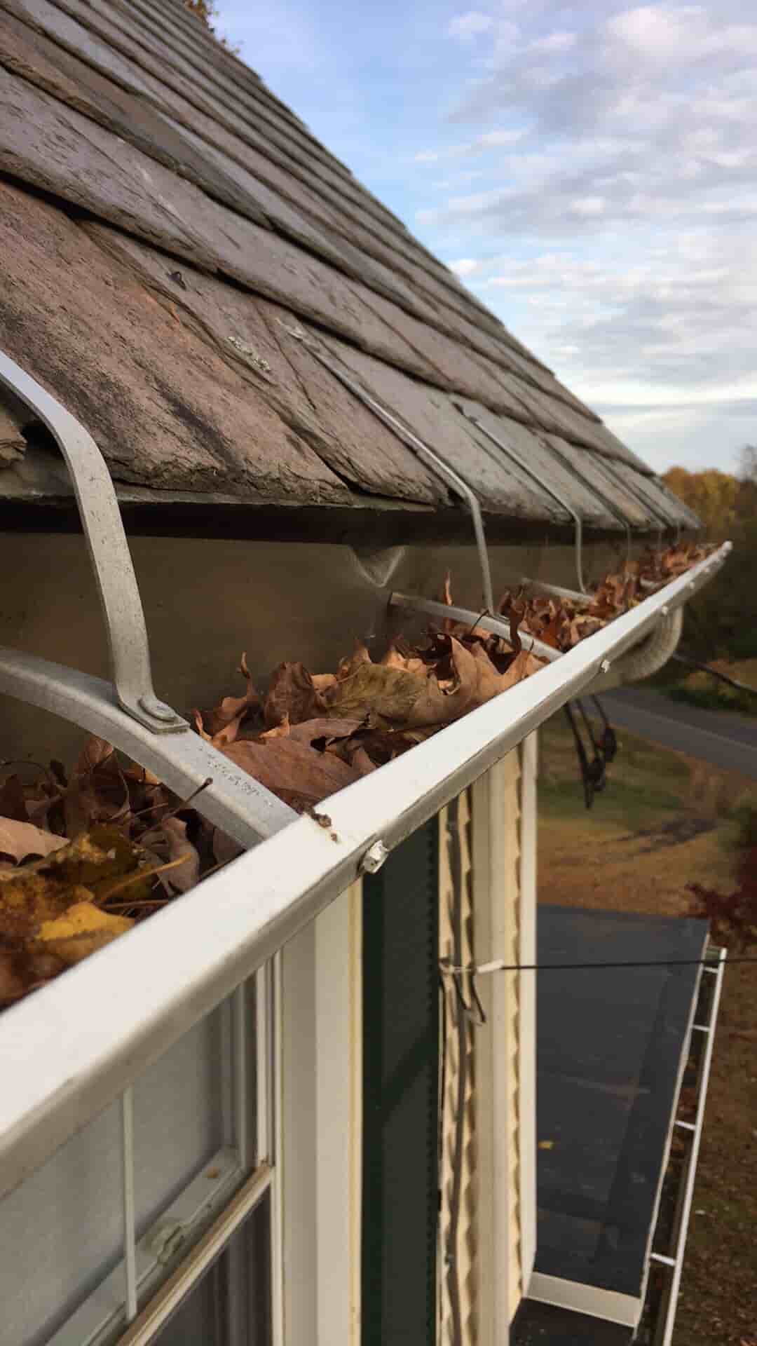 gutter cleaning services adelaide