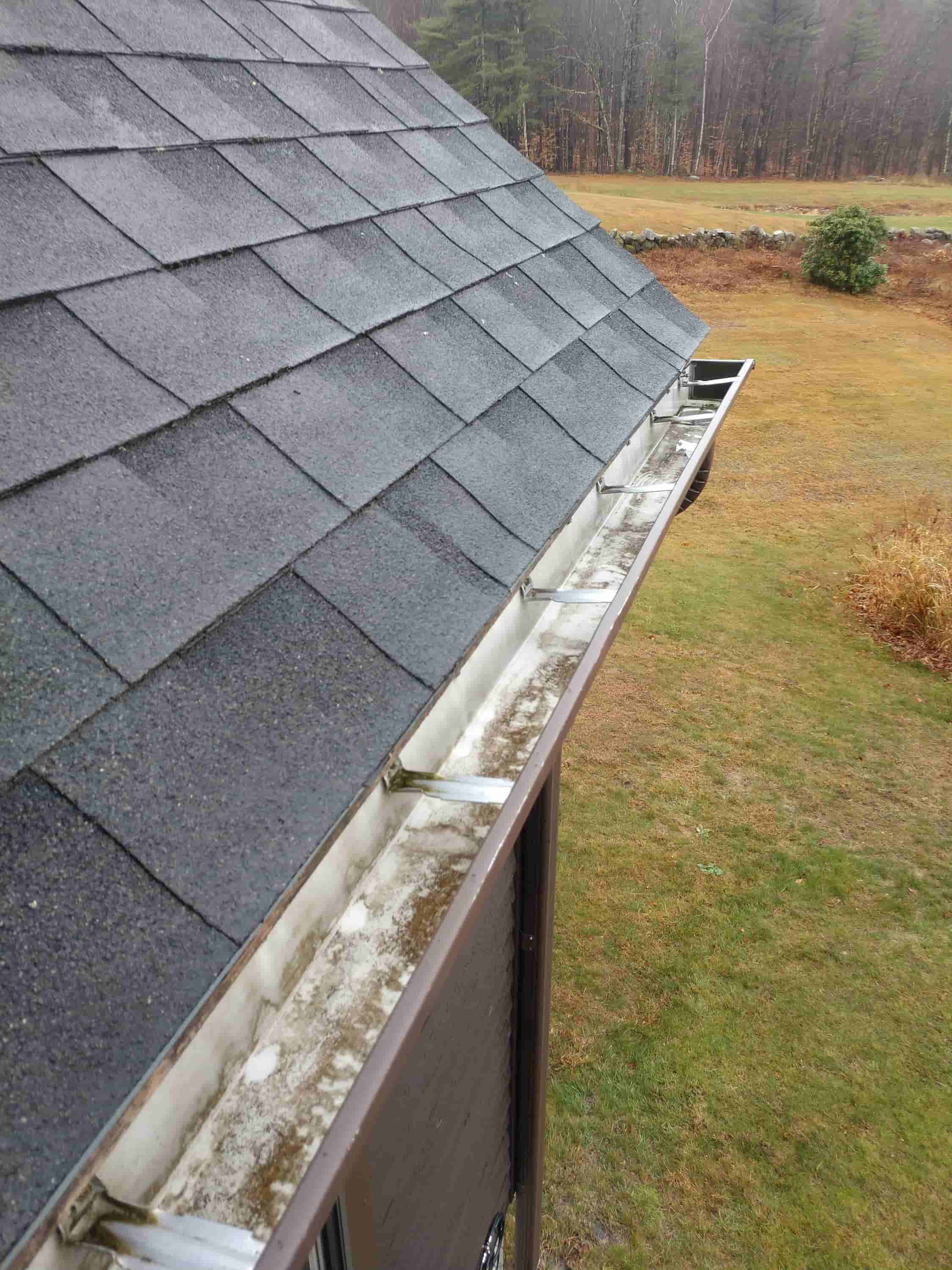 easy way to clean high gutters