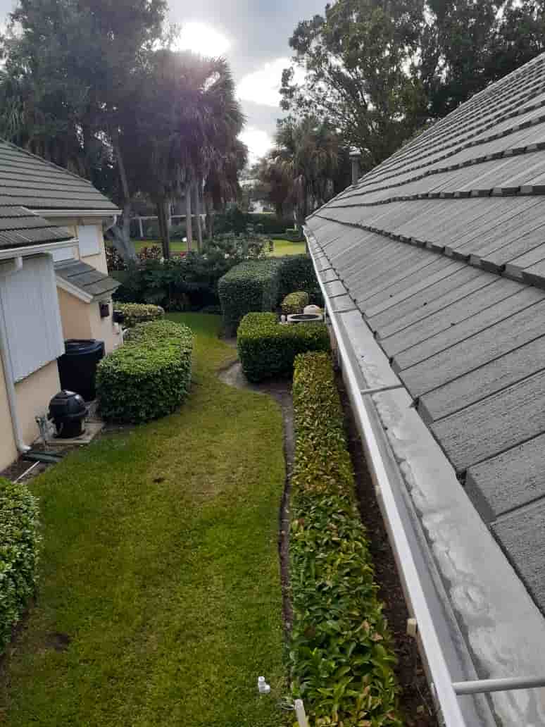 cheap gutter cleaning