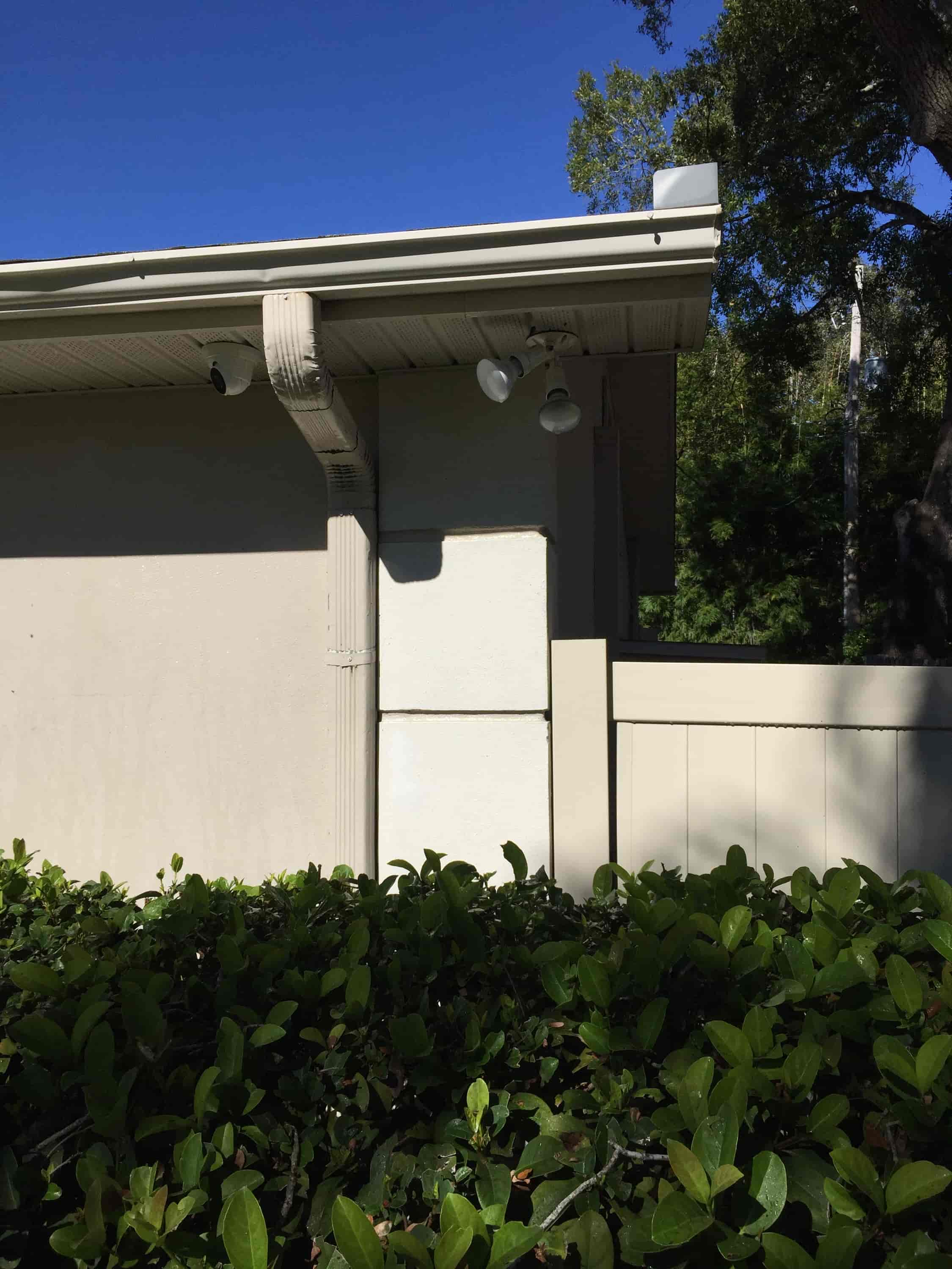 rain gutter repair and cleaning