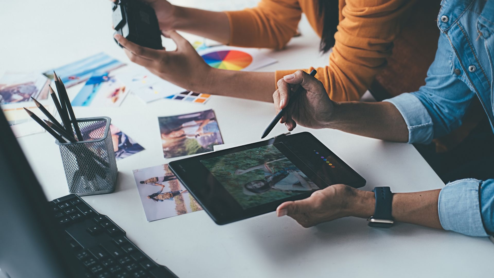 What is the Secret to Opening Successful Advertising And Marketing Methods? Discover How a Professional Marketing Agency Can Help!