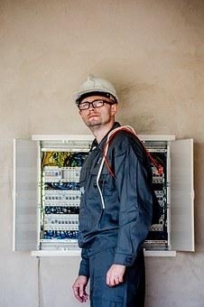 Electrician in Wenham