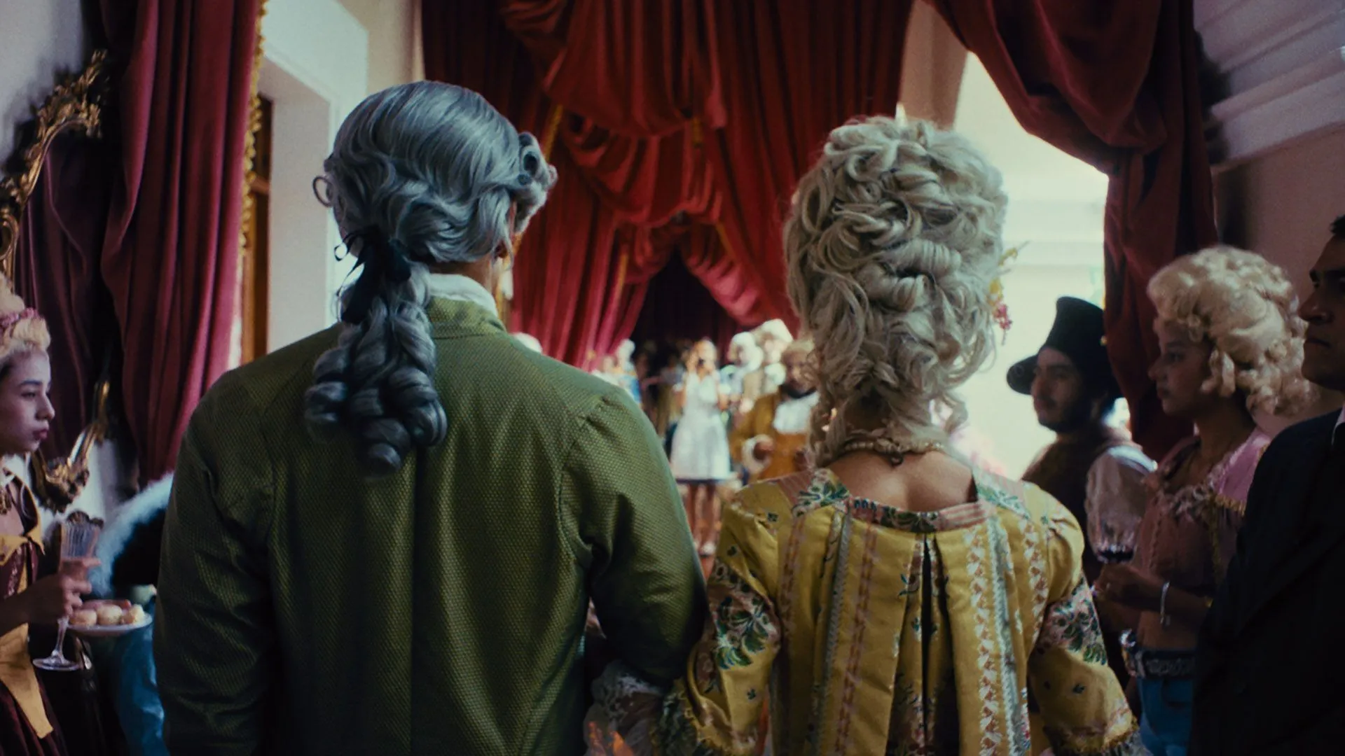 Entrevista reparto de Versalles