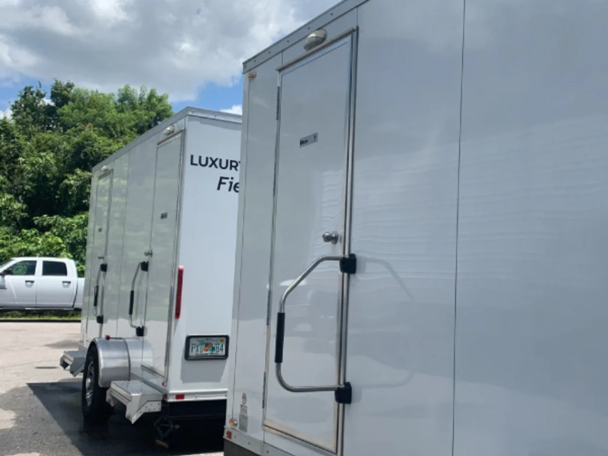 Construction Restroom Trailer Rental Tampa