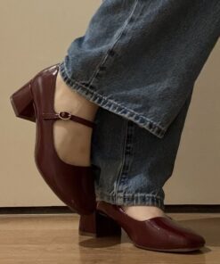 Mary Jean Heels, Red Kitty Heels, 90s Dress Shoes, Low Heel Mary Janes, Red Mary Jane, Dark Red Shoes Outfit, Maroon Mary Jane Shoes Outfit