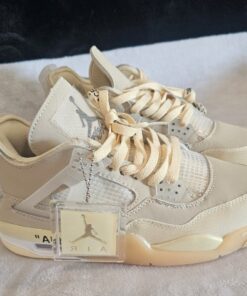 Jordan 4 Retro Off White Sail-Men's 7/Women's 9 Nwot | Color: Cream