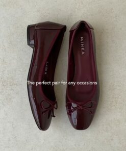 Burgundy Footwear, Kitten Heels Block, Burgundy Ballerinas, Belly Shoes, Cute Office Shoes, Short Kitten Heels, Shoes Classy, Y2k High Heels