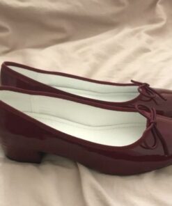 Shoes Coquette, Red Shoes Aesthetic Vintage, Cherry Red Shoes, Coquette Shoes, Cute Red Ballet Shoes, Flats Coquette, Vintage Cottege Core Shoes