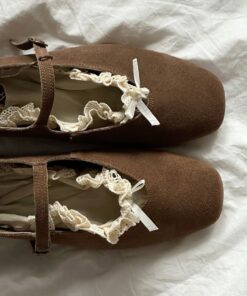 Fancy Shoes, Aesthetic Shoes, Girly Shoes, Dream Shoes, Pretty Shoes, Suho, Dirndl, Cute Shoes, Girly Things
