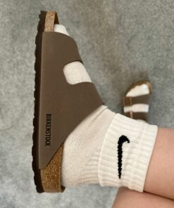 Birkenstock Sock, Birks And Nike Socks, Arizona Birkenstocks, Birkenstock Arizona Sandals Outfit, Birkenstock Nike