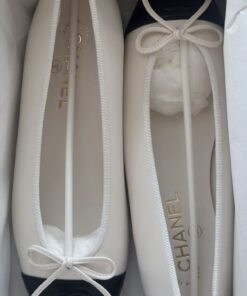 Shoe Wishlist, Stunning Shoes, Fancy Shoes, Shoe Inspo, Girly Shoes, Swag Shoes, Shoe Obsession, Dream Shoes, Pretty Shoes