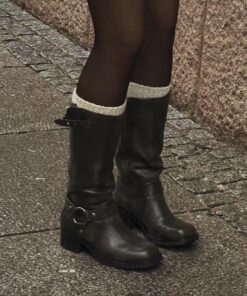 Vintage Boots Aesthetic, Womens Long Boots, Style Black Knee High Boots, Long Boots For Women, Boots With Socks, High Boots Aesthetic
