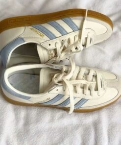 Cami Merrick's Amazon Page, Zapatos Adidas, Adidas Schuhe Damen, Dr Shoes