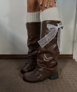 Boots Shein, Boots Inspo, Coquette Boots, Shoes Coquette, Boots With Ribbon, Boots With Bows, Bows On Boots, Coquette Boots Outfit