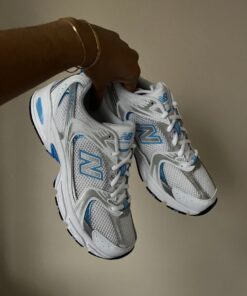 2000 Tennis Shoes, Early 2000s Tennis Shoes, 530s New Balance, 2000s Tennis Shoes, 2000s Dad Shoes, New Balance 530 Blue, New Balance 530 Light Blue