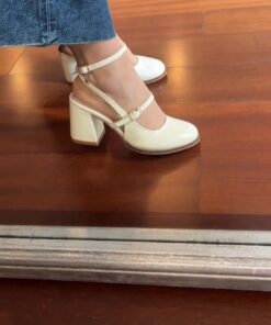 Modest Heels, Everyday Heels, Feminine Shoes, Shoes Heels Classy, Classy Shoes, Fancy Shoes, Aesthetic Shoes, Girly Shoes, Shoe Inspo