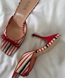 Dr Shoes, Funky Shoes, Shoe Inspo, Look Di Moda, Girly Shoes, Swag Shoes, Shoe Closet, Mode Inspo, Dream Shoes