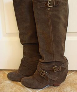 Brown Wedge Boots For Fall, How To Dye Suede Boots, Brown Suede Moto Boots For Fall, Dyeing Suede Boots, Thrift Store Boots
