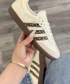 Cheetah Print Adidas Shoes Outfit, Adidas Samba Cheetah, Cheetah Sambas, Cheetah Print Shoes Sambas, Adidas Campus Leopard Print, Adidas Campus Leopard