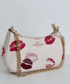Coach Bag With Kisses, Kids Hand Bag, Coach Lip Print Bag, Kiss Coach Bag, Coach Klare Crossbody Bag, Bags Accessories