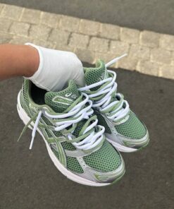 Trendy Shoes Sneakers, Kicks Shoes, Pretty Sneakers, Pretty Shoes Sneakers, Shoe Wishlist, Shoes Outfit Fashion, Fresh Shoes, Cute Nike Shoes, Nike Schuhe