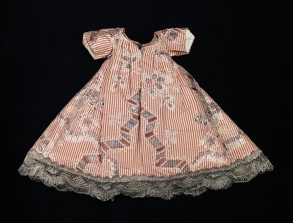 Dress for an altar figure