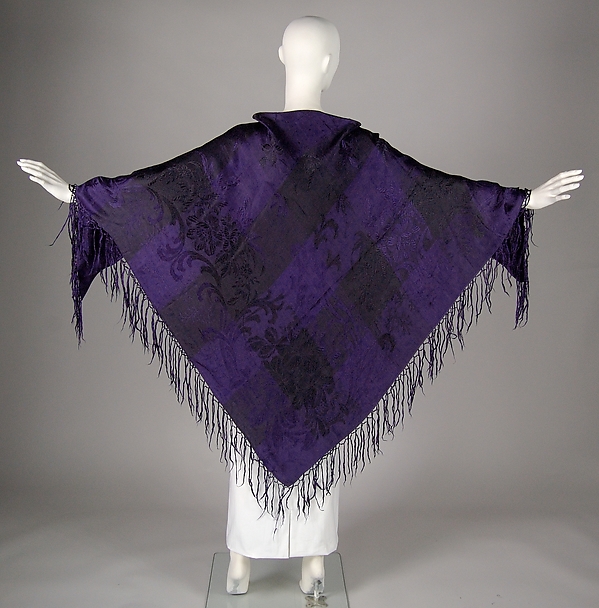 Mourning shawl
