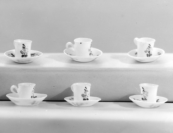 Miniature saucer (part of a dollhouse set)