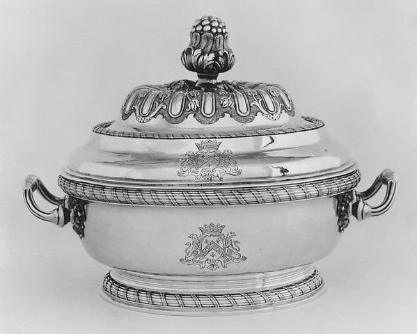 Tureen