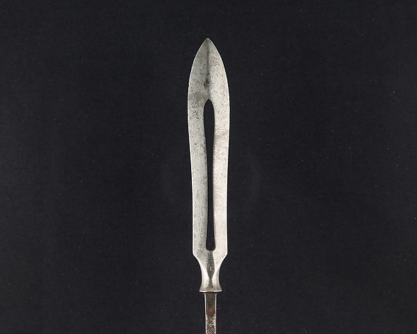 Arrowhead (<i>Yanone</i>)