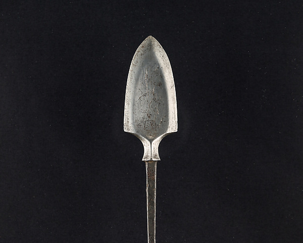Arrowhead (<i>Yanone</i>)