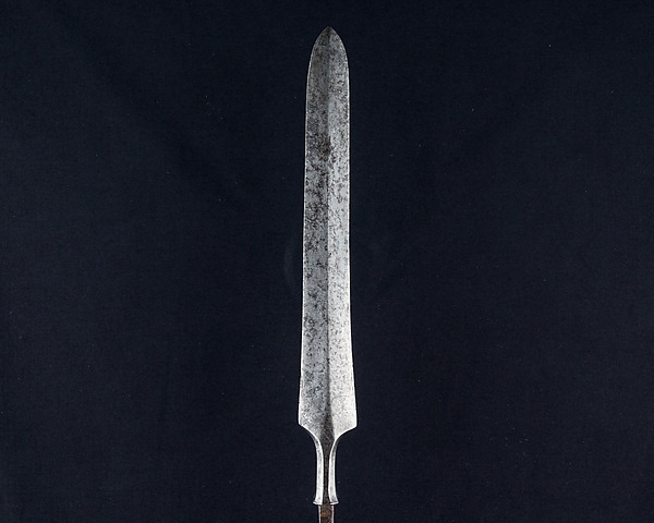 Arrowhead (<i>Yanone</i>)