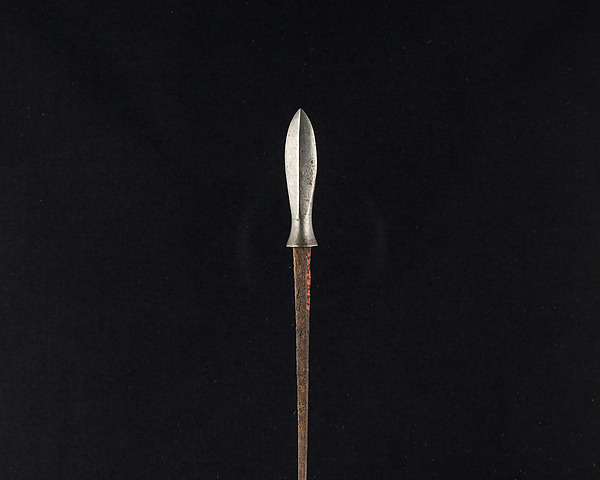 Arrowhead (<i>Yanone</i>)