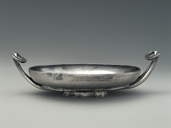 Silver stemless cup