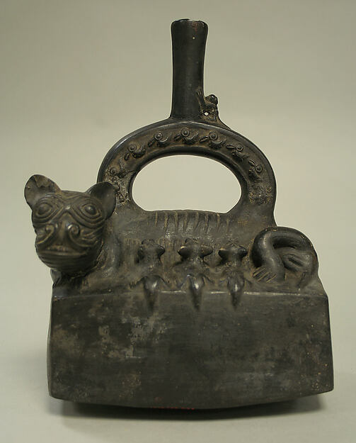 Stirrup Spout Bottle with Suckling Puma