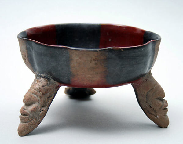 Tripod Bowl