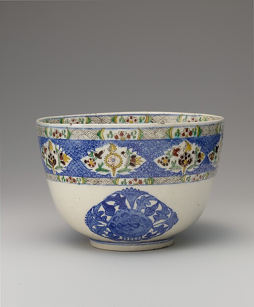 Bowl with Lid