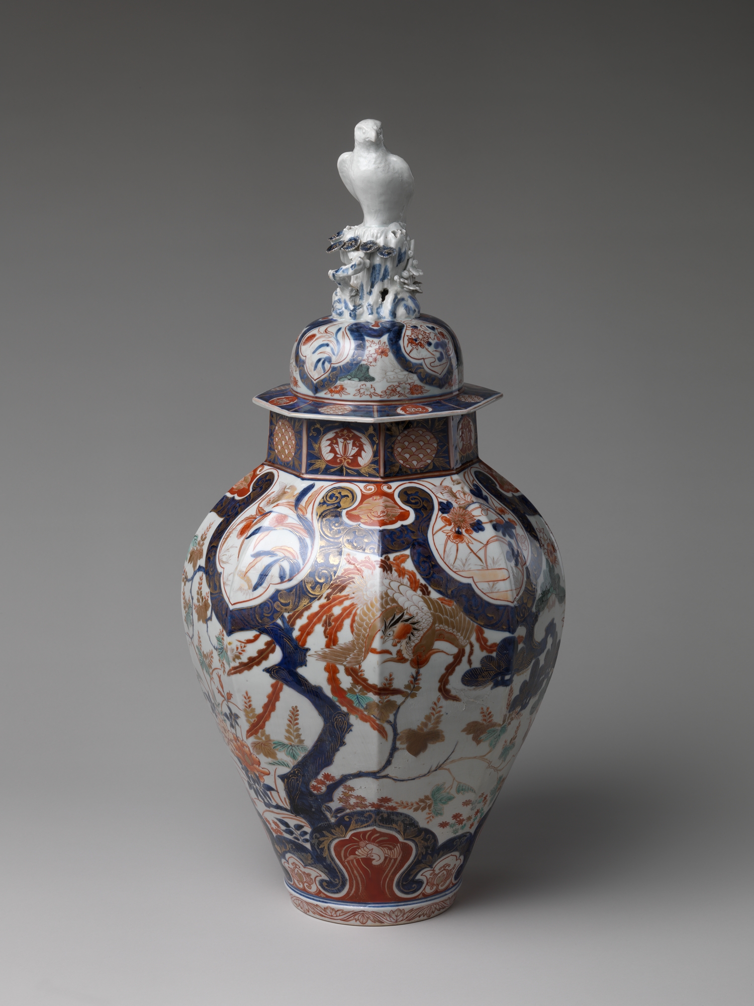Large Baluster Jar with Phoenix and Figure of Hawk on Lid