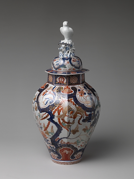 Large Baluster Jar with Phoenix and Figure of Hawk on Lid