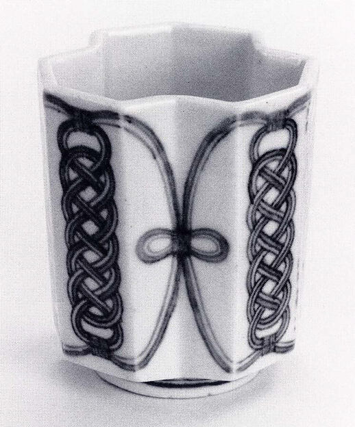 Polyhedral Cup with Decoration of Knotted Cord