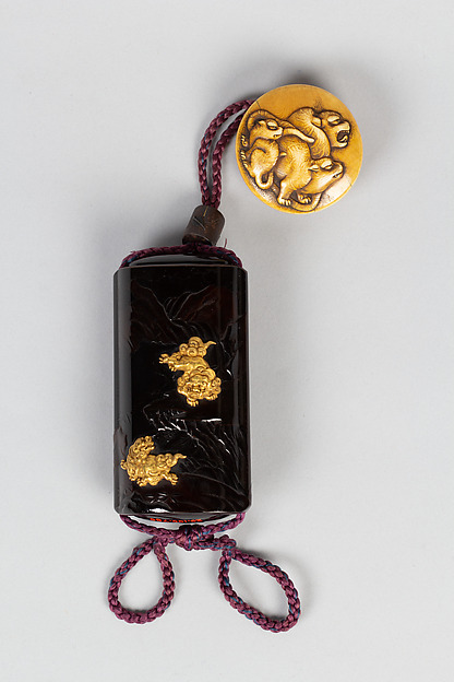 Case (Inrō) with Design of Shishi Dogs beside Rocks and Waterfall