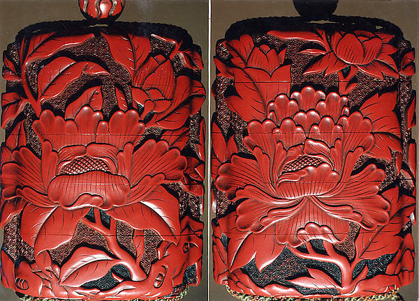 Case (Inrō) with Design of Large Flowering Peony