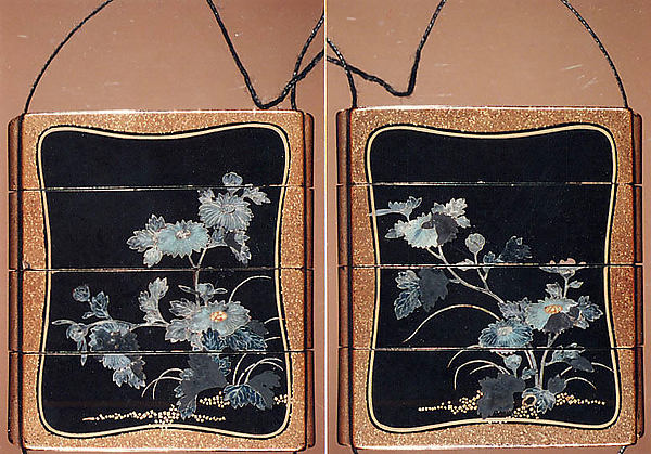 Case (Inrō) with Design of Flowering Chrysanthemums with Brocade Borders