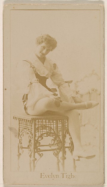 Evelyn Tighe, from the Actresses series (N245) issued by Kinney Brothers to promote Sweet Caporal Cigarettes